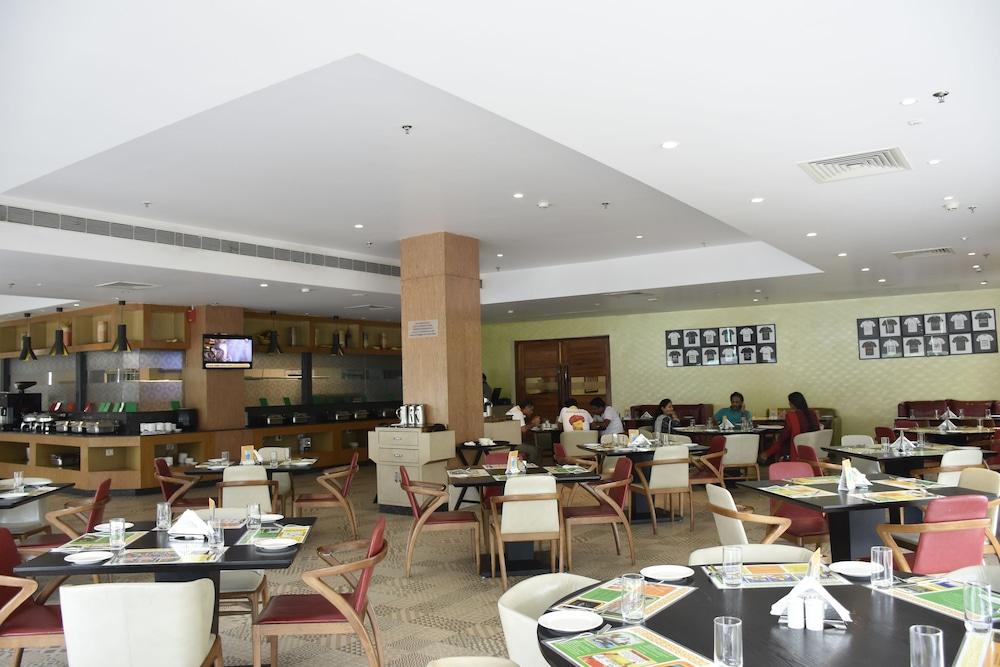 Lemon Tree Premier, Patna Otel Patna  Dış mekan fotoğraf